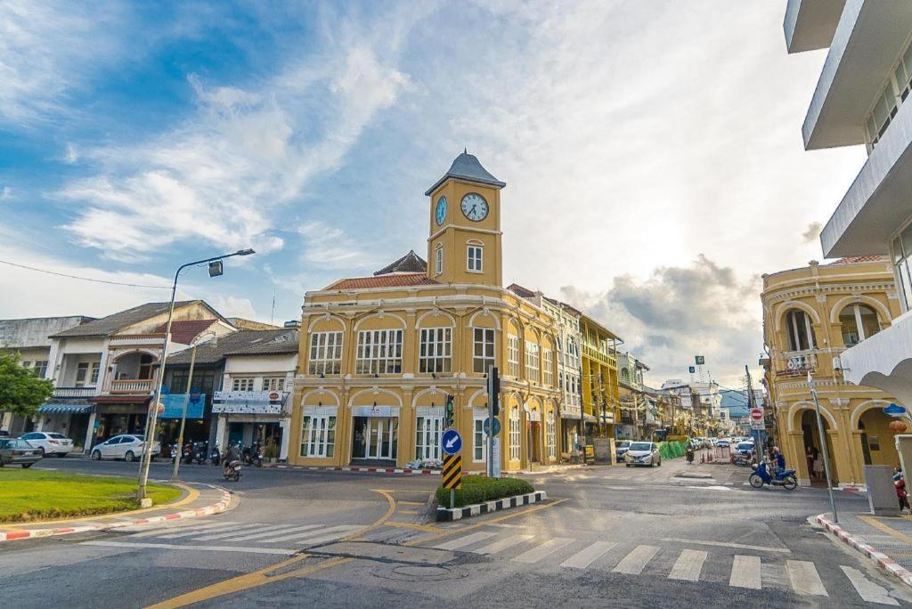Oyo 1163 Eden Hostel Phuket Ngoại thất bức ảnh