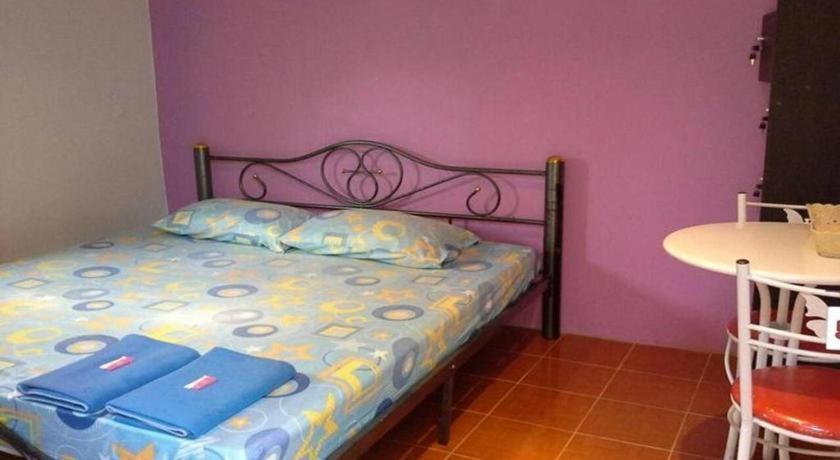 Oyo 1163 Eden Hostel Phuket Ngoại thất bức ảnh